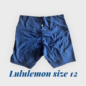 Lululemon size 12 align shorts 8” black